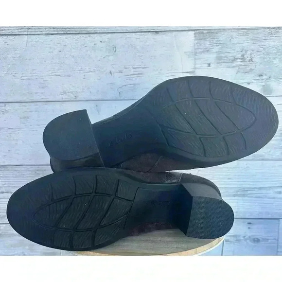 NEW!  CLARKS Women's Enfield River Ankle Boot - Brown Size 10 - Picture 7 of 7